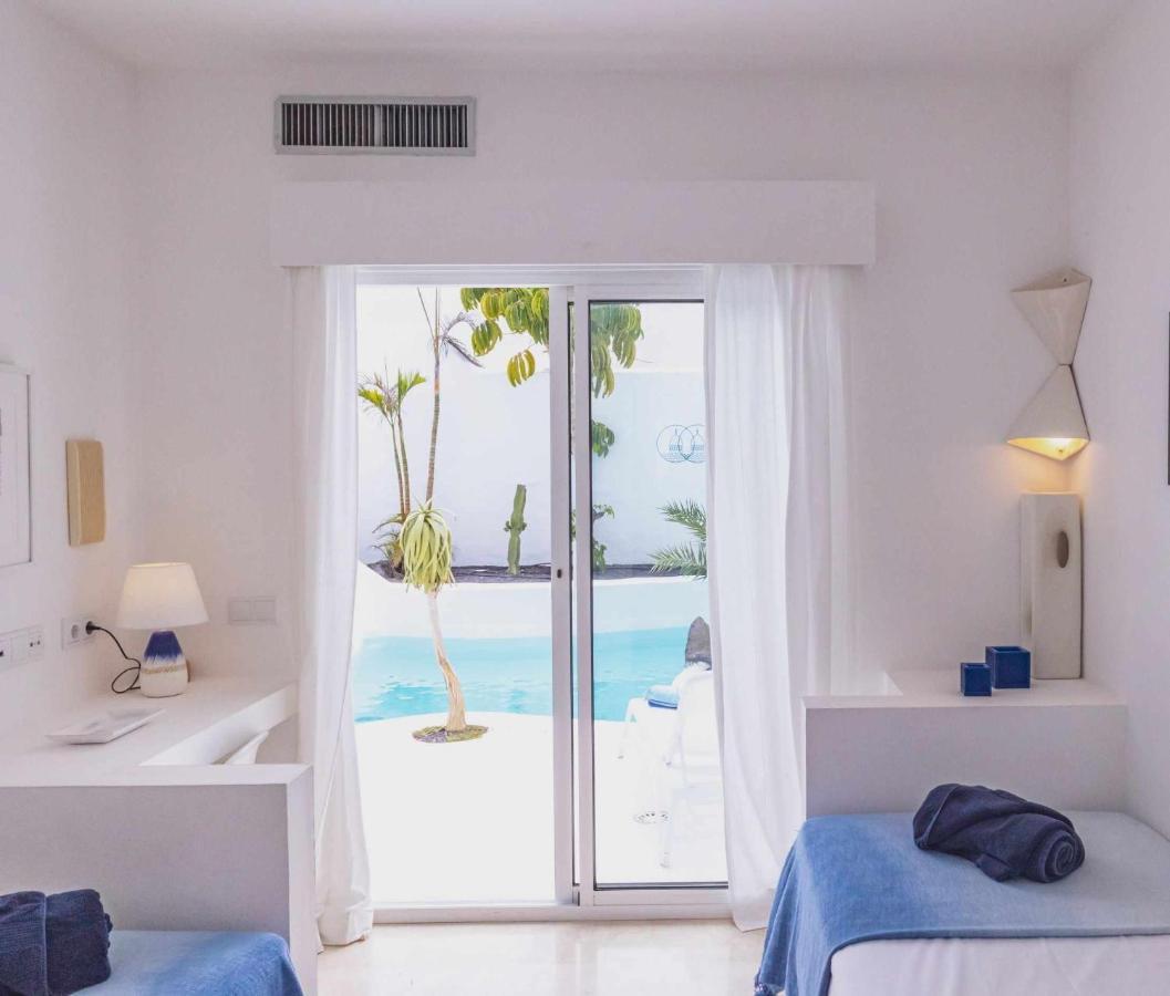 Villa Tiguaro Piscina Climat Jacuzzy Ac Villa 9 12 คอร์ราเลโฮ ภายนอก รูปภาพ